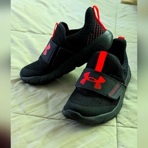 Kids Under Armour Slip On Black Sneakers with Neon Red Highlights Size 12.5